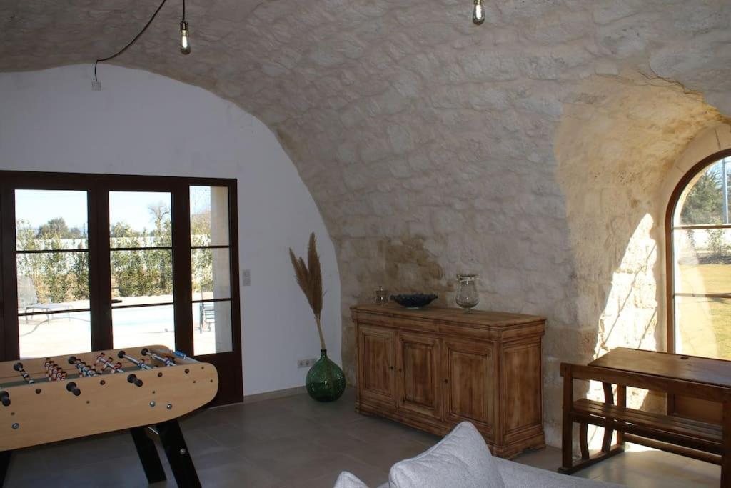 Villa Mas En Campagne à Mallemort Extérieur photo