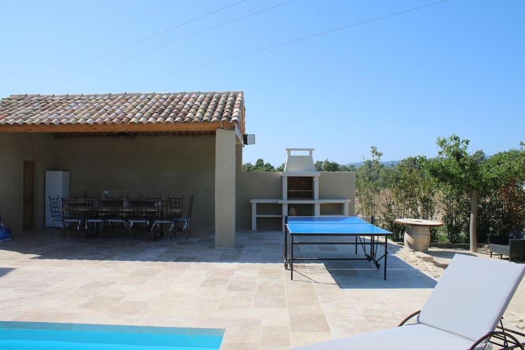 Villa Mas En Campagne à Mallemort Extérieur photo